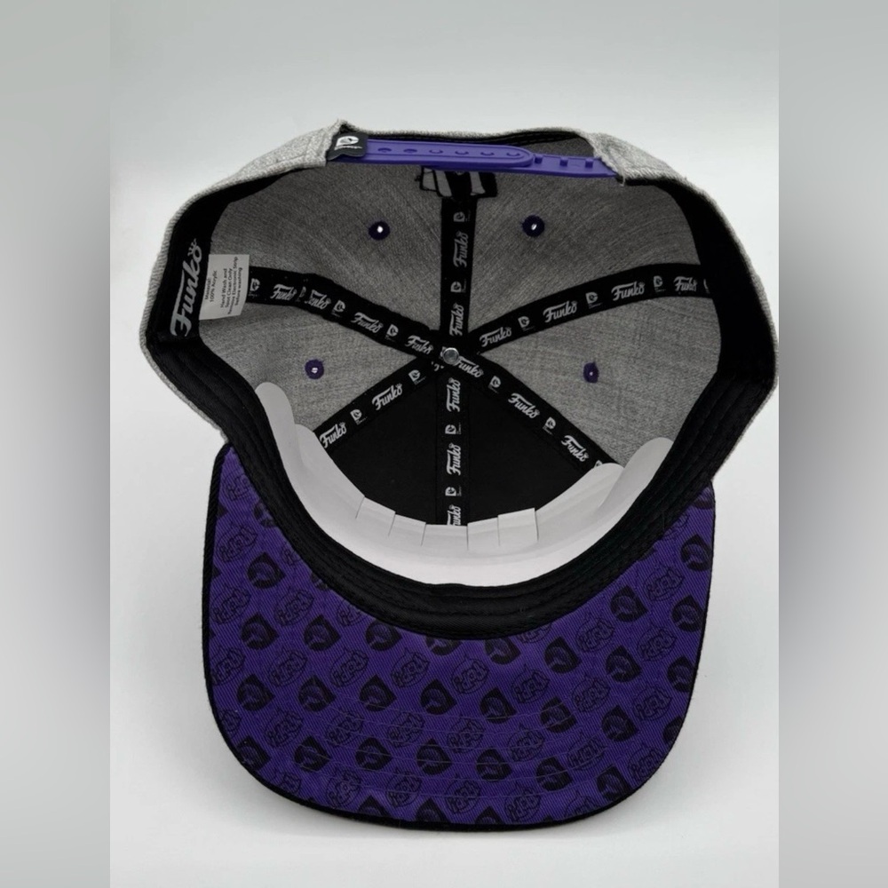 DC FUNKO The Joker SnapBack Gray Ball Cap With Black Bill - Picture 4 of 7